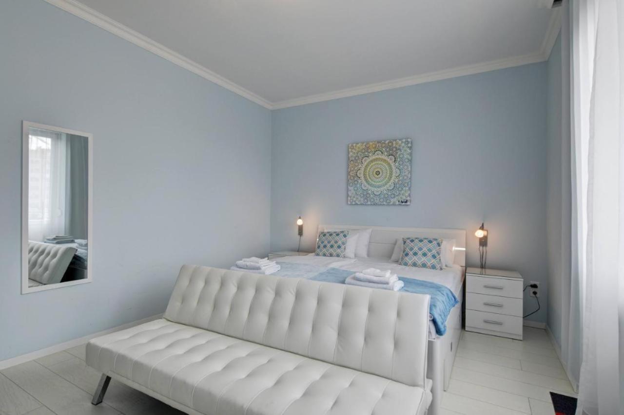Camille Apartmanhouse Budapest Exteriör bild