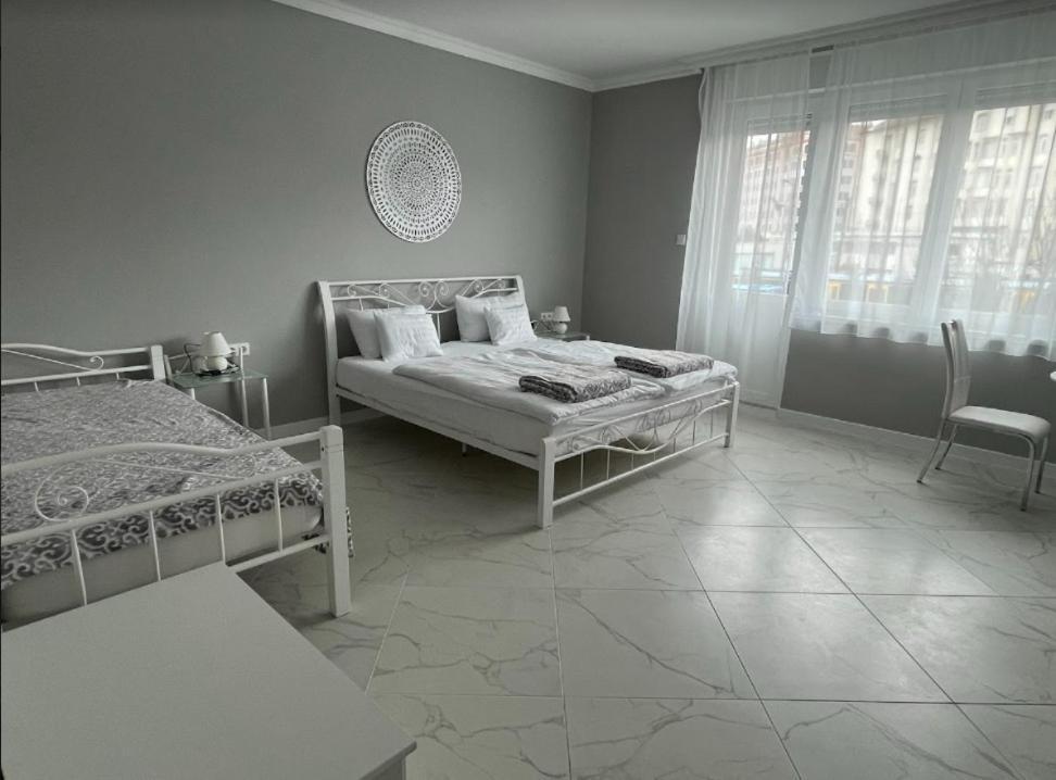 Camille Apartmanhouse Budapest Exteriör bild