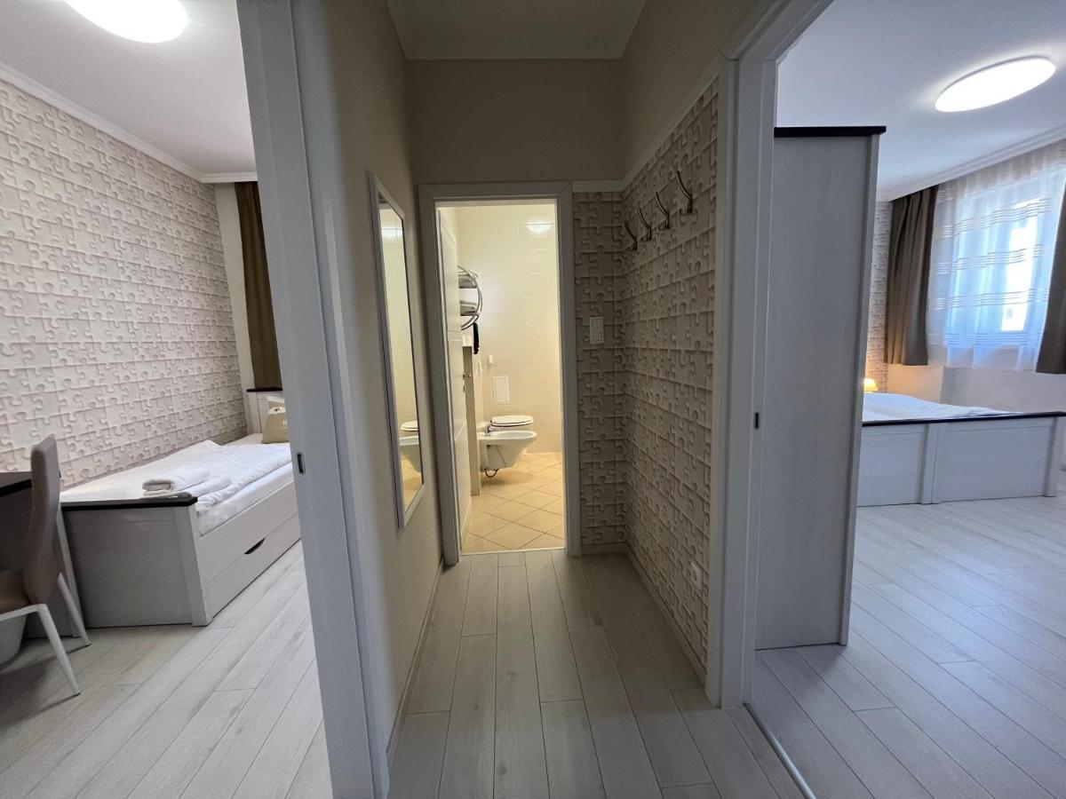Camille Apartmanhouse Budapest Exteriör bild