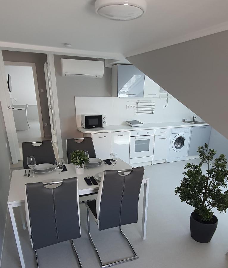 Camille Apartmanhouse Budapest Exteriör bild